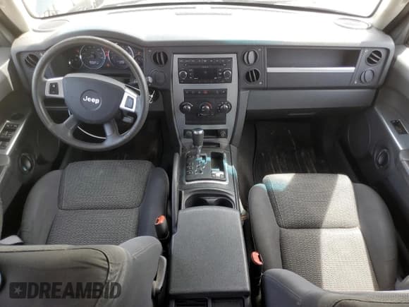 ✅ 2008 Jeep Commander Sport • VIN: 1J8HG48N58C127500 • Lot: 58834495. Listed on Copart with 163,897 mi. Free auction sales archive from the USA and detailed vehicle history report at DreamBid. Image 8.