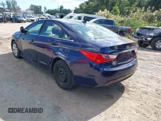 2012 Hyundai Sonata GLS z VIN 5NPEB4AC6CH463798, wystawiony jako IAAI lot #43387213 z przebiegiem 212 964 mil mil oraz . Historia ofert i sprzedaży dostępna na DreamBid. Obrazek 3.