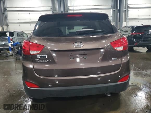 ✅ 2014 Hyundai Tucson SE • VIN: KM8JUCAG8EU898123 • Lot: 56678555. Wystawiony na Copart z przebiegiem 47 382 mil. Bezpłatny archiwum sprzedaży aukcyjnych z USA i szczegółowy raport historii pojazdu na DreamBid. Zdjęcie 6.