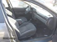 ✅ 2005 Dodge Stratus SXT • VIN: 1B3EL46T95N626664 • Lot: 43628258. Wystawiony na IAAI z przebiegiem 179 869 mil. Bezpłatny archiwum sprzedaży aukcyjnych z USA i szczegółowy raport historii pojazdu na DreamBid. Zdjęcie 5.