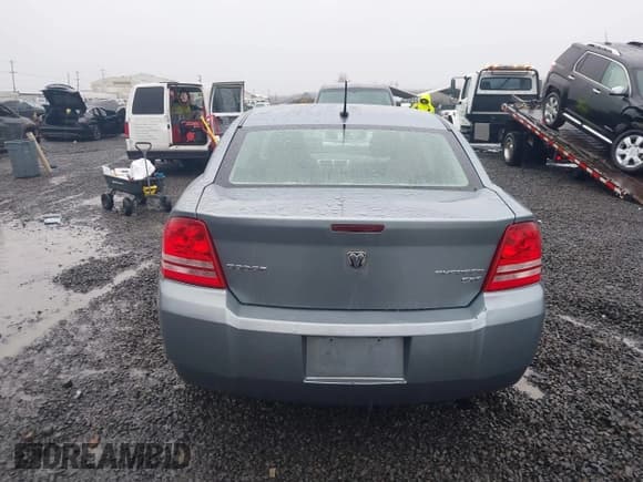 ✅ 2009 Dodge Avenger SE • VIN: 1B3LC46B39N562125 • Lot: 41233245. Wystawiony na IAAI z przebiegiem 72 835 mil. Bezpłatny archiwum sprzedaży aukcyjnych z USA i szczegółowy raport historii pojazdu na DreamBid. Zdjęcie 16.