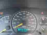 2000 Chevrolet Silverado 1500 z VIN 2GCEC19V0Y1407253, wystawiony jako IAAI lot #43605603 z przebiegiem 212 186 mil mil oraz . Historia ofert i sprzedaży dostępna na DreamBid. Obrazek 7.