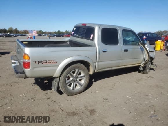 ✅ 2004 Toyota Tacoma PreRunner • VIN: 5TEGN92N64Z336089 • Lot: 87469945. Listed on Copart with 126,405 mi. Free auction sales archive from the USA and detailed vehicle history report at DreamBid. Image 3.