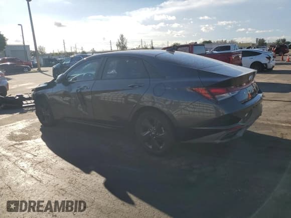 ✅ 2021 Hyundai Elantra SEL • VIN: 5NPLM4AG3MH007196 • Lot: 86339315. Listed on Copart with 80,515 mi. Free auction sales archive from the USA and detailed vehicle history report at DreamBid. Image 2.