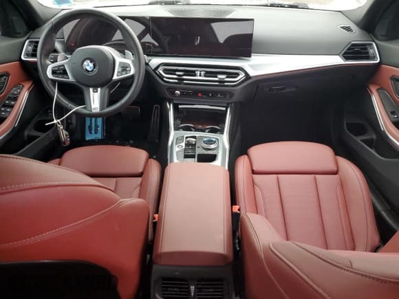 ✅ 2024 BMW 3 Series M340i xDrive • VIN: 3MW49FF0XR8E53835 • Lot: 43255935. Wystawiony na Copart z przebiegiem 2 569 mil. Bezpłatny archiwum sprzedaży aukcyjnych z USA i szczegółowy raport historii pojazdu na DreamBid. Zdjęcie 8.