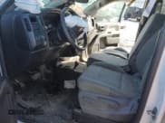 ✅ 2018 Chevrolet Silverado 1500 Work Truck • VIN: 1GCVKNEH4JZ101552 • Lot: 45334515. Wystawiony na Copart z przebiegiem Nie podano. Bezpłatny archiwum sprzedaży aukcyjnych z USA i szczegółowy raport historii pojazdu na DreamBid. Zdjęcie 7.