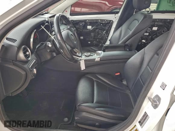 ✅ 2017 Mercedes-Benz C 300 • VIN: WDDWF4KB6HR301318 • Lot: 94267615. Listed on Copart with 50,420 mi. Free auction sales archive from the USA and detailed vehicle history report at DreamBid. Image 7.