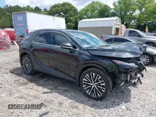 ✅ 2023 Lexus RX 350 • VIN: JTJCHMAA4P2007971 • Лот: 42465259. Опубликован ранее на IAAI с пробегом 28 270 миль. Бесплатный доступ к архиву аукционных продаж из США и подробный отчёт об истории автомобиля на DreamBid. Изображение 1.