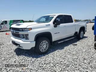 2020 Chevrolet Silverado 3500HD High Country z VIN 1GC4YVEYXLF152701, wystawiony jako Copart lot #57437885 z przebiegiem 131 341 mil mil oraz Szkoda całkowita • Salvage title. Historia ofert i sprzedaży dostępna na DreamBid. Obrazek 1.