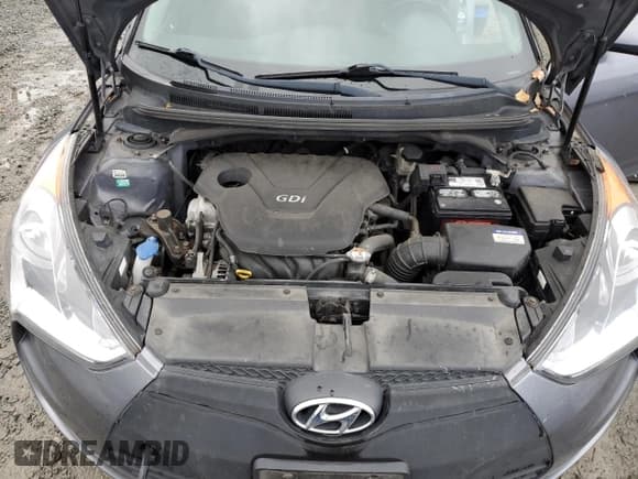 ✅ 2017 Hyundai Veloster • VIN: KMHTC6AD8HU313127 • Lot: 73496714. Wystawiony na Copart z przebiegiem 98 988 mil. Bezpłatny archiwum sprzedaży aukcyjnych z USA i szczegółowy raport historii pojazdu na DreamBid. Zdjęcie 11.