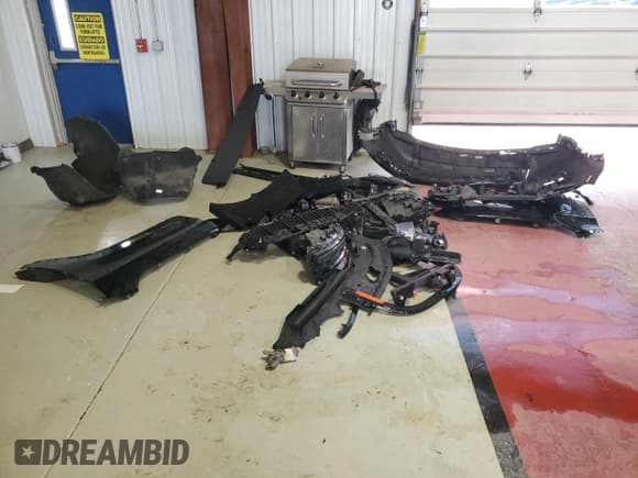 ✅ 2023 Jeep Wagoneer Series II • VIN: 1C4SJVBP9PS553306 • Lot: 61577195. Listed on Copart with 26,783 mi. Free auction sales archive from the USA and detailed vehicle history report at DreamBid. Image 13.