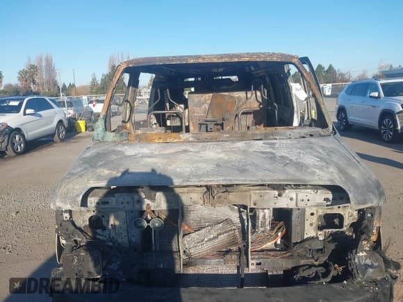 ✅ 2014 Ford Econoline Cargo Commercial • VIN: 1FTNS2EL8EDA81294 • Lot: 41435209. Wystawiony na IAAI z przebiegiem Nie podano. Bezpłatny archiwum sprzedaży aukcyjnych z USA i szczegółowy raport historii pojazdu na DreamBid. Zdjęcie 6.