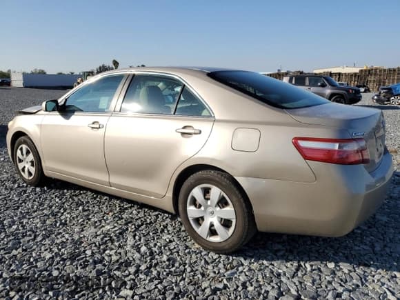 ✅ 2009 Toyota Camry LE • VIN: 4T4BE46K99R087737 • Лот: 90075355. Опубликован ранее на Copart с пробегом 92 908 миль. Бесплатный доступ к архиву аукционных продаж из США и подробный отчёт об истории автомобиля на DreamBid. Изображение 2.