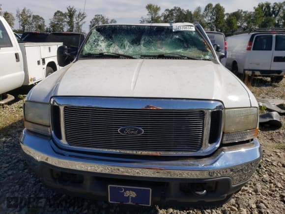 ✅ 2001 Ford F-350 XL • VIN: 1FTSW30F11EC16487 • Лот: 74970834. Опубликован ранее на Copart с пробегом 169 268 миль. Бесплатный доступ к архиву аукционных продаж из США и подробный отчёт об истории автомобиля на DreamBid. Изображение 5.