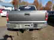 ✅ 2006 Chevrolet Silverado 1500 LS • VIN: 2GCEK19B761142711 • Lot: 78874364. Wystawiony na Copart z przebiegiem Nie podano mil. Skorzystaj z bezpłatnego archiwum sprzedaży aukcyjnych z USA i zobacz szczegółowy raport historii pojazdu na DreamBid. Zdjęcie 6.