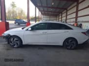 ✅ 2025 Hyundai Elantra SEL Convenience • VIN: KMHLS4DG9SU022236 • Лот: 43606786. Опубликован ранее на IAAI с пробегом 14 252 миль. Бесплатный доступ к архиву аукционных продаж из США и подробный отчёт об истории автомобиля на DreamBid. Изображение 14.