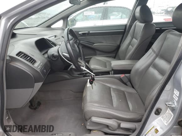 ✅ 2009 Honda Civic EX-L • VIN: 2HGFA16999H346898 • Lot: 81820805. Wystawiony na Copart z przebiegiem 164 584 mil. Bezpłatny archiwum sprzedaży aukcyjnych z USA i szczegółowy raport historii pojazdu na DreamBid. Zdjęcie 7.