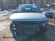 ✅ 2024 Hyundai Venue SEL • VIN: KMHRC8A31RU334335 • Lot: 41393828. Listed on IAAI with 3,771 mi. Free auction sales archive from the USA and detailed vehicle history report at DreamBid. Image 12.