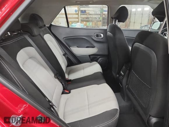 ✅ 2025 Hyundai Venue SEL • VIN: KMHRC8A36SU355784 • Lot: 93182035. Listed on Copart with 22,898 mi. Free auction sales archive from the USA and detailed vehicle history report at DreamBid. Image 10.