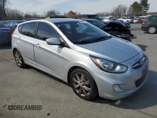 ✅ 2012 Hyundai Accent SE • VIN: KMHCU5AE7CU042974 • Лот: 46558154. Опубликован ранее на Copart с пробегом 94 842 миль. Бесплатный доступ к архиву аукционных продаж из США и подробный отчёт об истории автомобиля на DreamBid. Изображение 4.