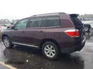 ✅ 2013 Toyota Highlander • VIN: 5TDZK3EHXDS127035 • Lot: 43313496. Wystawiony na IAAI z przebiegiem 37 759 mil. Bezpłatny archiwum sprzedaży aukcyjnych z USA i szczegółowy raport historii pojazdu na DreamBid. Zdjęcie 14.