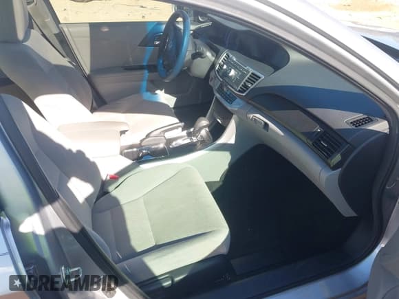 ✅ 2013 Honda Accord EX • VIN: 1HGCR2F76DA259211 • Lot: 43653118. Wystawiony na IAAI z przebiegiem 177 285 mil. Bezpłatny archiwum sprzedaży aukcyjnych z USA i szczegółowy raport historii pojazdu na DreamBid. Zdjęcie 5.