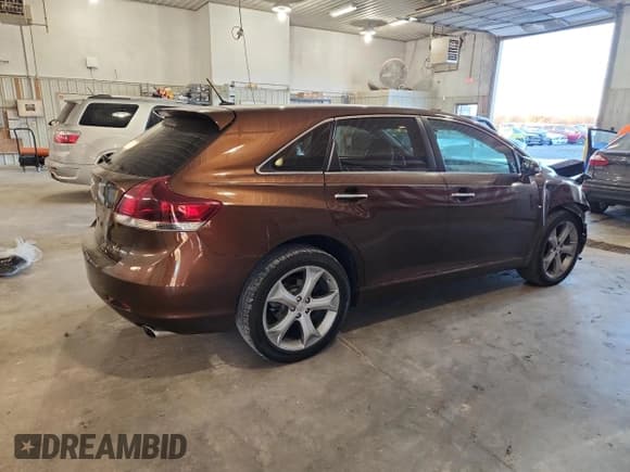 ✅ 2013 Toyota Venza XLE • VIN: 4T3BK3BB8DU082158 • Lot: 92694125. Wystawiony na Copart z przebiegiem 100 690 mil. Bezpłatny archiwum sprzedaży aukcyjnych z USA i szczegółowy raport historii pojazdu na DreamBid. Zdjęcie 3.
