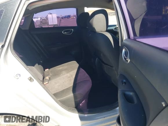 ✅ 2015 Nissan Sentra S • VIN: 3N1AB7AP1FY309111 • Lot: 43401509. Listed on IAAI with 138,982 mi. Free auction sales archive from the USA and detailed vehicle history report at DreamBid. Image 8.