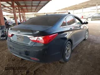 ✅ 2011 Hyundai Sonata GLS • VIN: 5NPEB4AC2BH154764 • Lot: 43517429. Listed on IAAI with 241,275 mi. Free auction sales archive from the USA and detailed vehicle history report at DreamBid. Image 4.