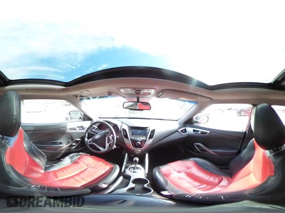 ✅ 2013 Hyundai Veloster RE:MIX • VIN: KMHTC6AD9DU121337 • Лот: 49764185. Размещён на Copart с пробегом 199 472 миль миль. Получите бесплатный доступ к архиву аукционных продаж из США и посмотрите подробный отчёт об истории автомобиля на DreamBid. Изображение 14.