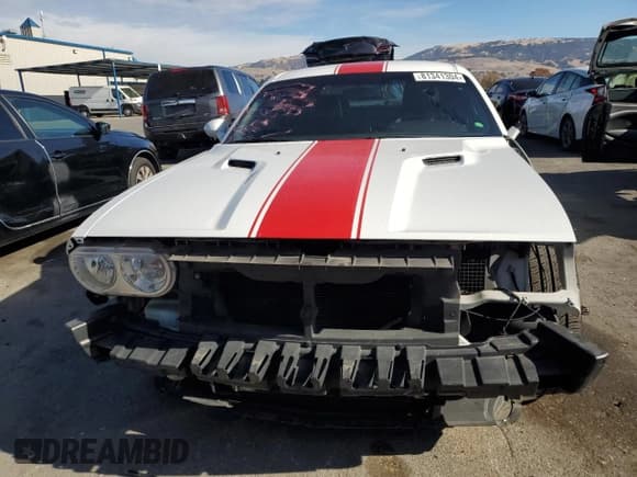 ✅ 2012 Dodge Challenger SXT • VIN: 2C3CDYAG5CH315201 • Lot: 81341304. Wystawiony na Copart z przebiegiem 93 886 mil. Bezpłatny archiwum sprzedaży aukcyjnych z USA i szczegółowy raport historii pojazdu na DreamBid. Zdjęcie 5.