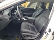 ✅ 2023 Lexus ES 250 • VIN: 58AD11D13PU010665 • Lot: 66711804. Wystawiony na Copart z przebiegiem 12 554 mil. Bezpłatny archiwum sprzedaży aukcyjnych z USA i szczegółowy raport historii pojazdu na DreamBid. Zdjęcie 7.