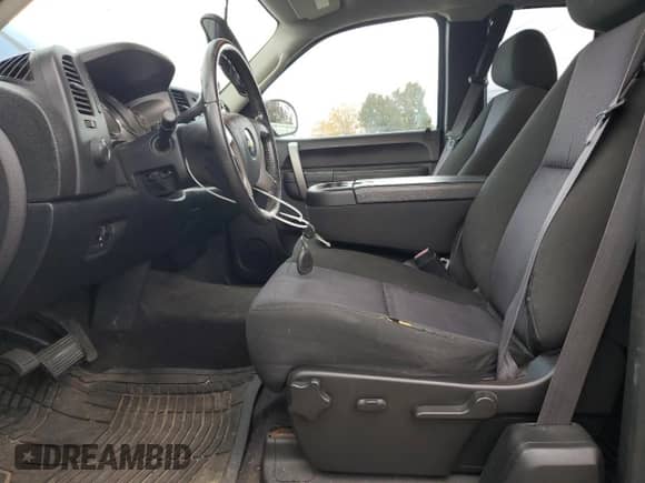 2011 Chevrolet Silverado 1500 LT with VIN 1GCRKSE3XBZ246777, listed as a Copart auction lot 90797295 with 89,478 mi miles and Clean title. Bid and sale history available at DreamBid. Image 7.