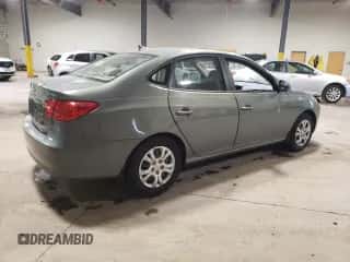 2009 Hyundai Elantra GLS z VIN KMHDU46D79U757051, wystawiony jako Copart lot #60498574 z przebiegiem 121 544 mil mil oraz Szkoda całkowita • Salvage title. Historia ofert i sprzedaży dostępna na DreamBid. Obrazek 3.