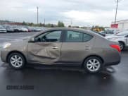 ✅ 2012 Nissan Versa SV • VIN: 3N1CN7AP7CL844808 • Lot: 43429892. Wystawiony na IAAI z przebiegiem 99 863 mil. Bezpłatny archiwum sprzedaży aukcyjnych z USA i szczegółowy raport historii pojazdu na DreamBid. Zdjęcie 14.