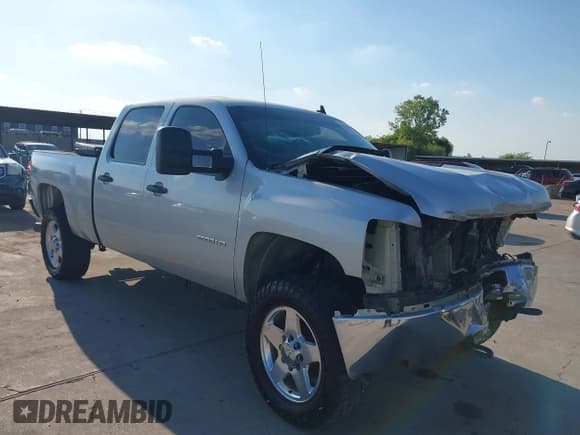 ✅ 2011 Chevrolet Silverado 2500HD LT • VIN: 1GC1KXC85BF112253 • Lot: 43358409. Listed on IAAI with 73,709 mi. Free auction sales archive from the USA and detailed vehicle history report at DreamBid. Image 1.