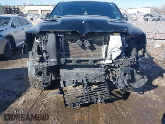 ✅ 2021 Ram 1500 Rebel • VIN: 1C6SRFLT8MN594702 • Lot: 41534980. Wystawiony na IAAI z przebiegiem 65 744 mil. Bezpłatny archiwum sprzedaży aukcyjnych z USA i szczegółowy raport historii pojazdu na DreamBid. Zdjęcie 6.