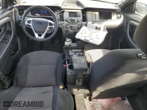 ✅ 2013 Ford Police Interceptor • VIN: 1FAHP2M86DG206548 • Лот: 54744425. Опубликован ранее на Copart с пробегом 97 762 миль. Бесплатный доступ к архиву аукционных продаж из США и подробный отчёт об истории автомобиля на DreamBid. Изображение 8.