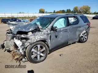 2019 Chevrolet Traverse LT z VIN 1GNEVHKWXKJ141105, wystawiony jako Copart lot #86813795 z przebiegiem Nie podano mil oraz Czysty tytuł • Clean title. Historia ofert i sprzedaży dostępna na DreamBid. Obrazek 1.