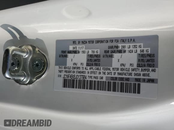 ✅ 2018 FIAT 124 Spider Abarth • VIN: JC1NFAEK6J0137964 • Lot: 70926304. Wystawiony na Copart z przebiegiem 46 821 mil. Bezpłatny archiwum sprzedaży aukcyjnych z USA i szczegółowy raport historii pojazdu na DreamBid. Zdjęcie 13.