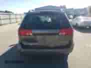 2005 Toyota Sienna LE с VIN 5TDZA23CX5S297630, выставлен на аукционе Copart как лот 89806975 с пробегом 188 549 миль миль и Списание • Salvage title. История ставок и продаж доступна на DreamBid. Изображение 6.