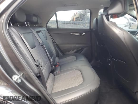 ✅ 2023 Kia Niro Wind • VIN: KNDCR3L19P5073860 • Лот: 90144705. Опубликован ранее на Copart с пробегом Не указан. Бесплатный доступ к архиву аукционных продаж из США и подробный отчёт об истории автомобиля на DreamBid. Изображение 11.