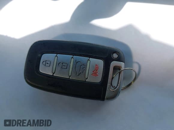 ✅ 2013 Kia Sorento SX • VIN: 5XYKWDA26DG326173 • Lot: 43732179. Wystawiony na IAAI z przebiegiem 167 062 mil. Bezpłatny archiwum sprzedaży aukcyjnych z USA i szczegółowy raport historii pojazdu na DreamBid. Zdjęcie 11.