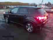 2024 Mitsubishi Outlander S with VIN JA4ARUAU0RU016038, listed as a IAAI auction lot 43609211 with 32,337 mi miles and . Bid and sale history available at DreamBid. Image 3.