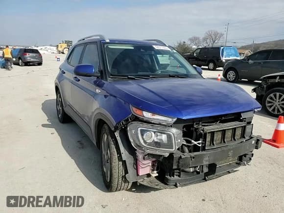 ✅ 2022 Hyundai Venue Limited • VIN: KMHRC8A32NU178249 • Lot: 42611865. Listed on Copart with 39,801 mi. Free auction sales archive from the USA and detailed vehicle history report at DreamBid. Image 11.