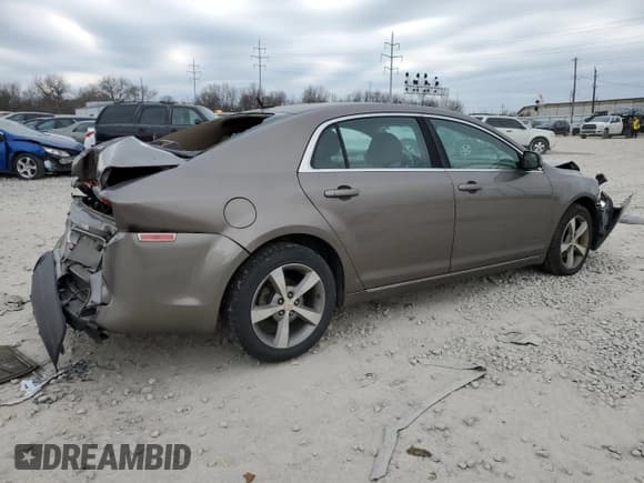 ✅ 2011 Chevrolet Malibu 1LT • VIN: 1G1ZC5E10BF373061 • Lot: 82975704. Listed on Copart with 222,537 mi. Free auction sales archive from the USA and detailed vehicle history report at DreamBid. Image 3.