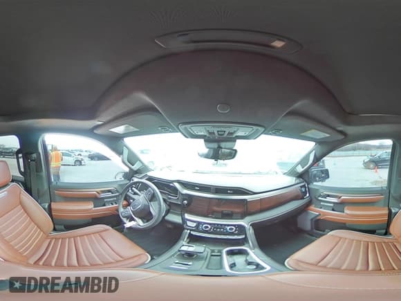 ✅ 2023 GMC Sierra 1500 Denali Ultimate • VIN: 1GTUUHEL8PZ268422 • Лот: 45221155. Опубликован ранее на Copart с пробегом 10 437 миль. Бесплатный доступ к архиву аукционных продаж из США и подробный отчёт об истории автомобиля на DreamBid. Изображение 12.