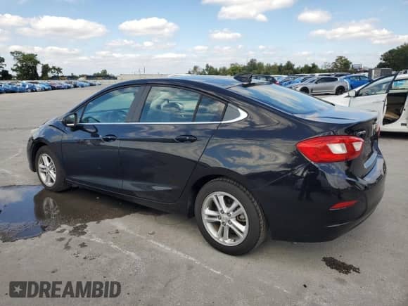 2017 Chevrolet Cruze LT с VIN 1G1BE5SM9H7247794, выставлен на аукционе Copart как лот 90426235 с пробегом 101 687 миль миль и Списание • Salvage title. История ставок и продаж доступна на DreamBid. Изображение 2.