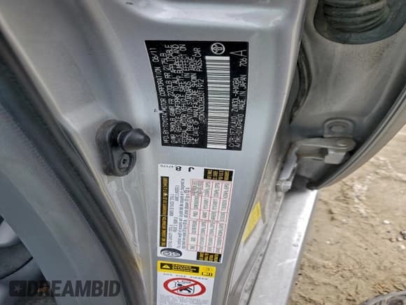 ✅ 2011 Toyota Prius I • VIN: JTDKN3DU2B0311912 • Lot: 93606825. Listed on Copart with 214,427 mi. Free auction sales archive from the USA and detailed vehicle history report at DreamBid. Image 13.