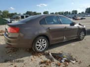 ✅ 2012 Volkswagen Jetta SE • VIN: 3VWDX7AJ2CM307987 • Lot: 85088745. Wystawiony na Copart z przebiegiem 126 574 mil. Bezpłatny archiwum sprzedaży aukcyjnych z USA i szczegółowy raport historii pojazdu na DreamBid. Zdjęcie 3.